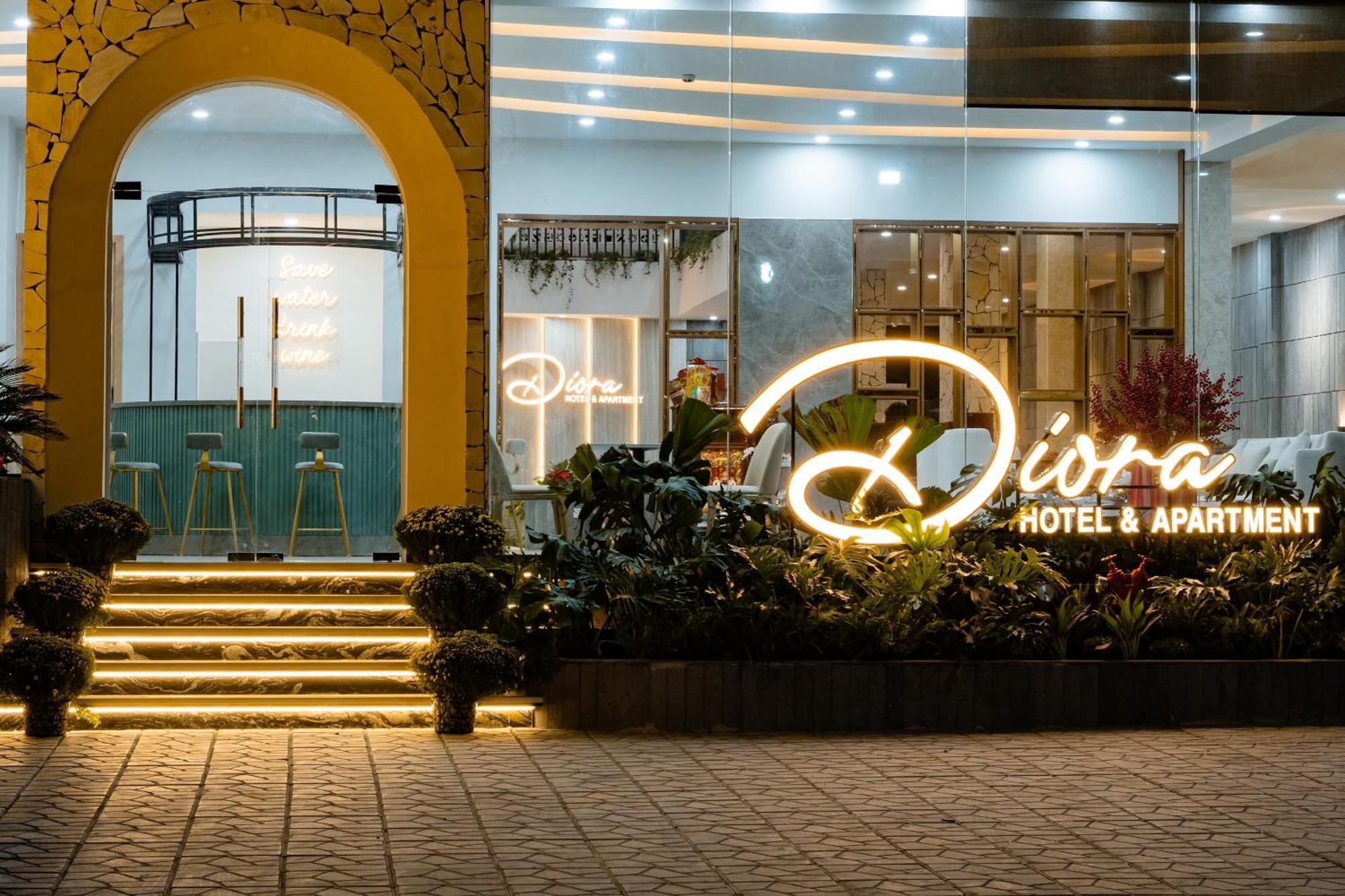 Diora Hotel Pleiku By Hos Екстериор снимка